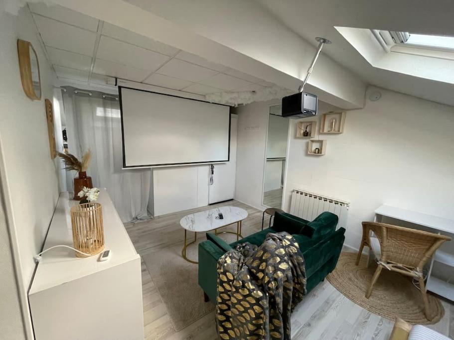 Mgb Studio Home Cinema Saint-Max エクステリア 写真